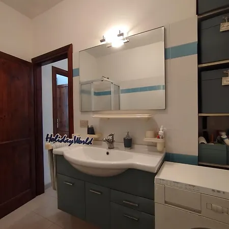 アパート Arianna's House By World ブドーニ