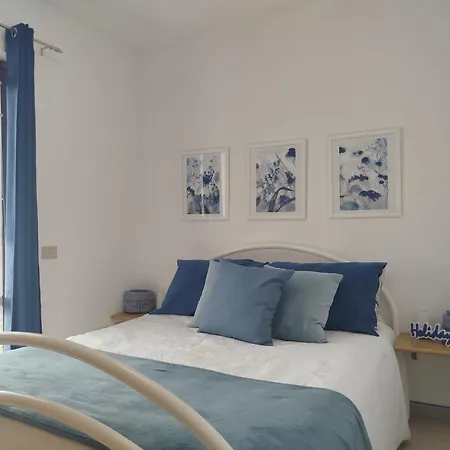 Arianna's House By World *